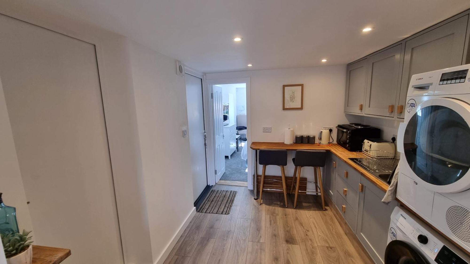 シッティングボーンSelf-Contained Annex, With Parking.アパートメント エクステリア 写真